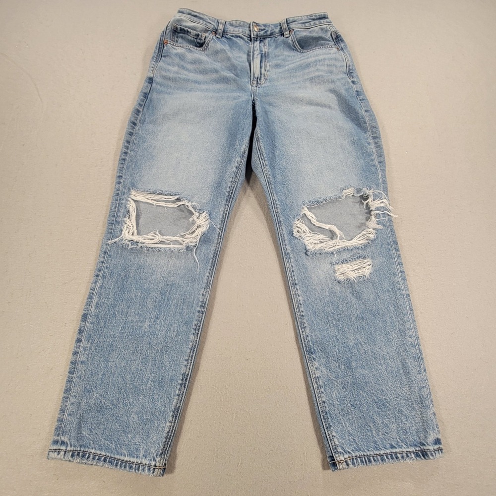 American Eagle Mom Jeans Distressed Ripped Light Wash Denim Women's 12 Short - Picture 2 of 10